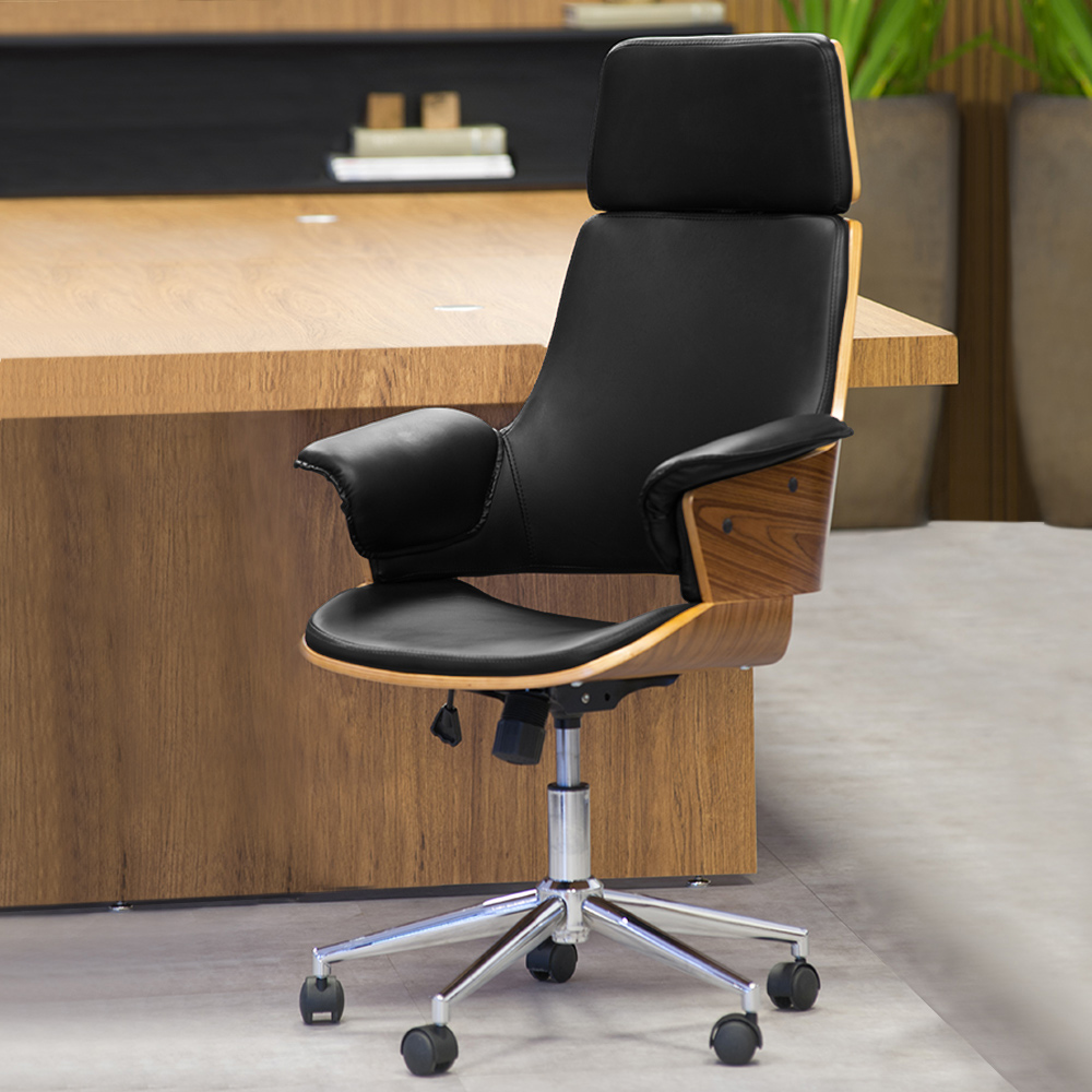 Cadeira de Escritório Home Office Decorativa Casemiro PU c/Regulagem de Altura Base Giratória Preto G56 - Gran Belo Cadeira de Escritório Home Office Decorativa Casemiro PU c/Regulagem de Altura Base Giratória Preto G56 - Gran Belo