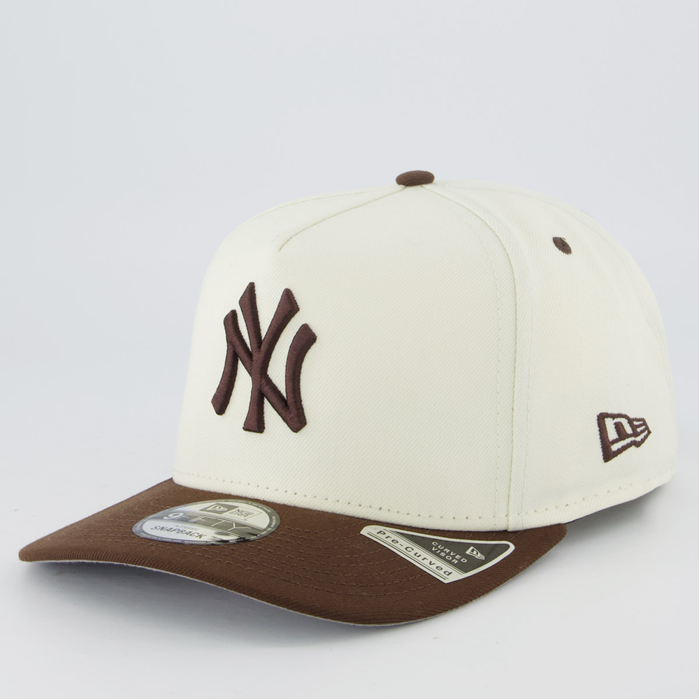 Boné New Era MLB New York Yankees Choc 950AF Branco e Marrom