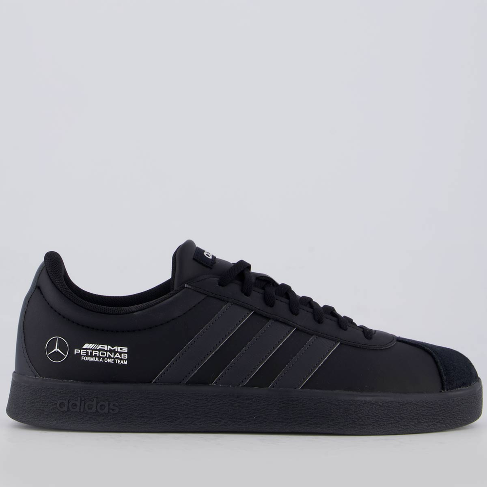 Tênis Adidas Court Mercedes AMG Petronas Preto e Branco Tênis Adidas Court Mercedes AMG Petronas Preto e Branco