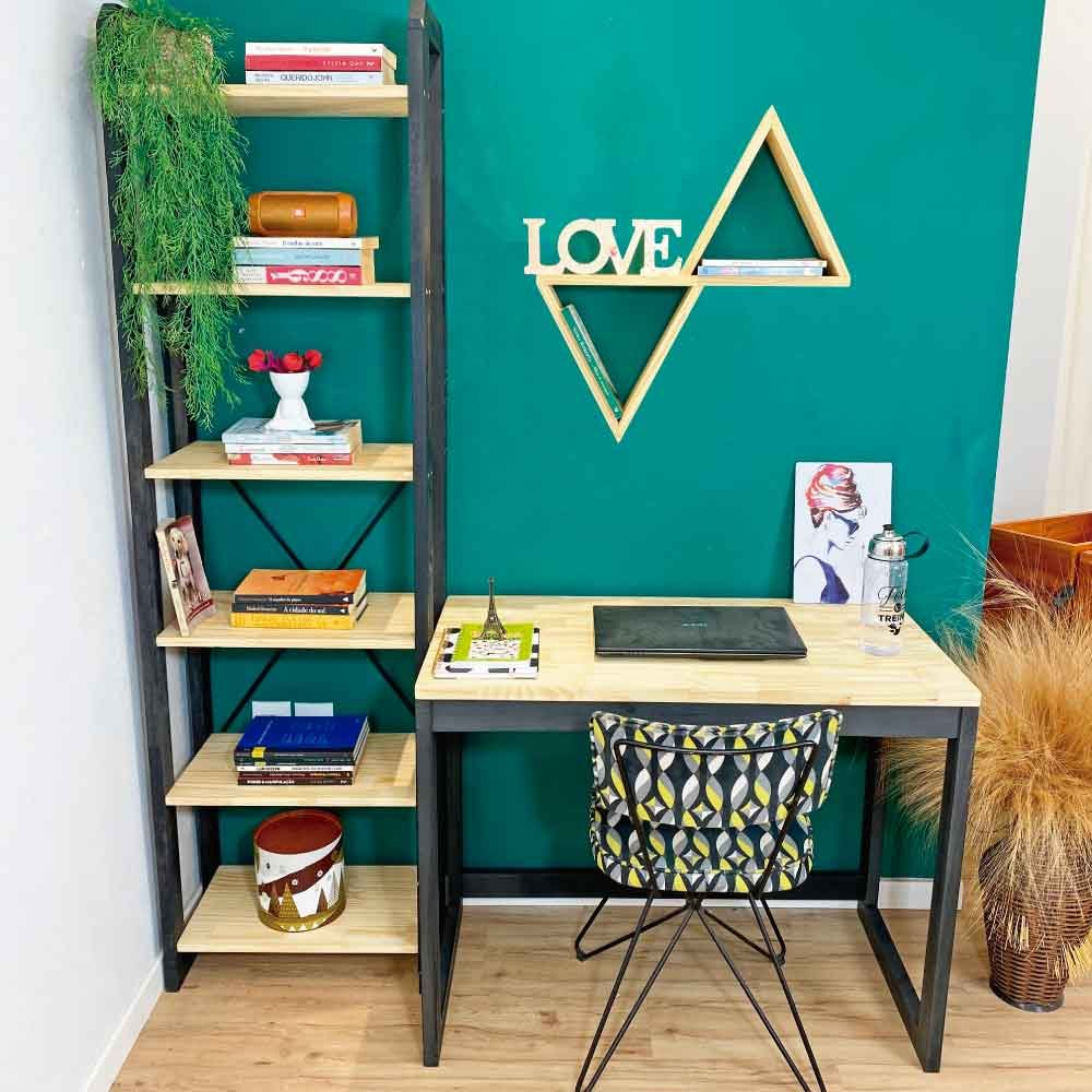 Home Office Escrivaninha e Estante de Madeira Pinus Linea Slim Natural e Preto Home Office Escrivaninha e Estante de Madeira Pinus Linea Slim Natural e Preto