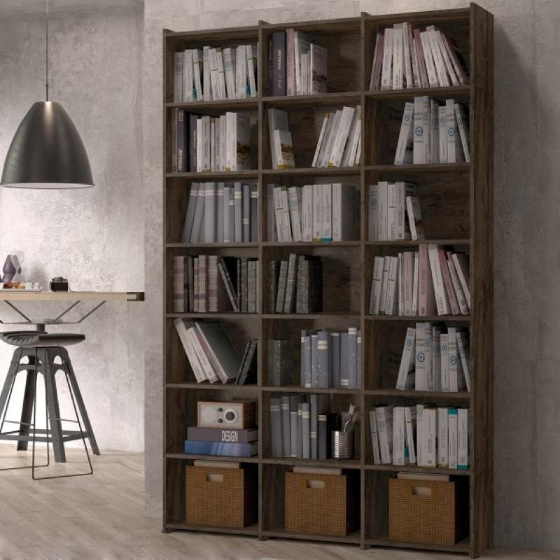 Livreiro Montenegro Castani Bela Casa Livreiro Montenegro Castani Bela Casa