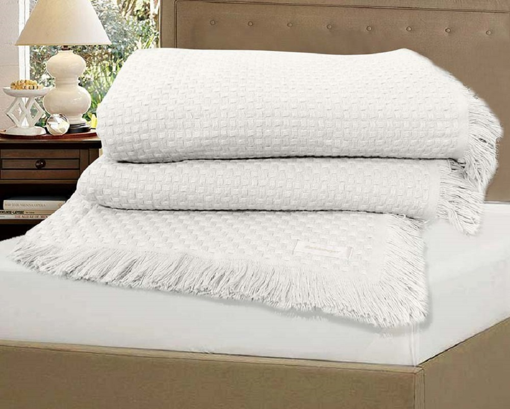 Colcha casal In Design com franja - Branco Buddemeyer Colcha casal In Design com franja - Branco Buddemeyer