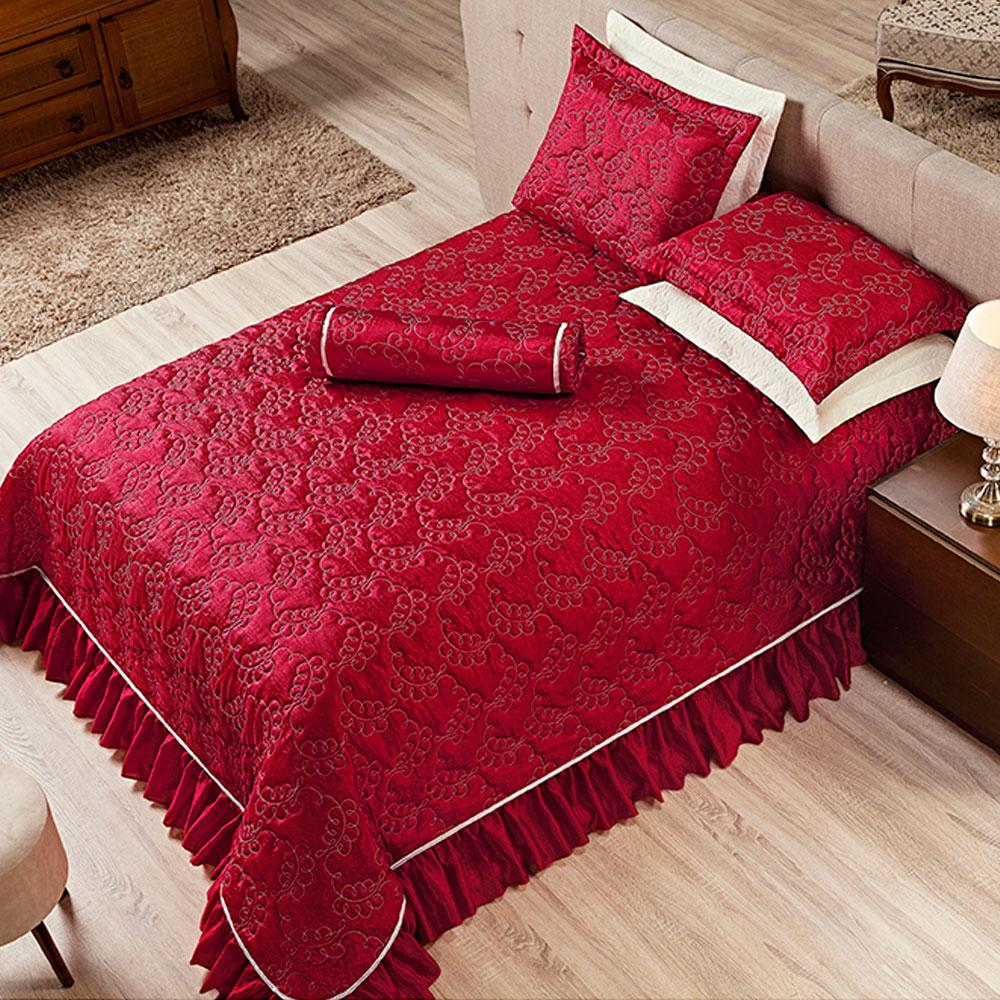 Kit Cobre Leito Queen Palazzi Tafetá Vermelho Casaborda 4 peças Kit Cobre Leito Queen Palazzi Tafetá Vermelho Casaborda 4 peças