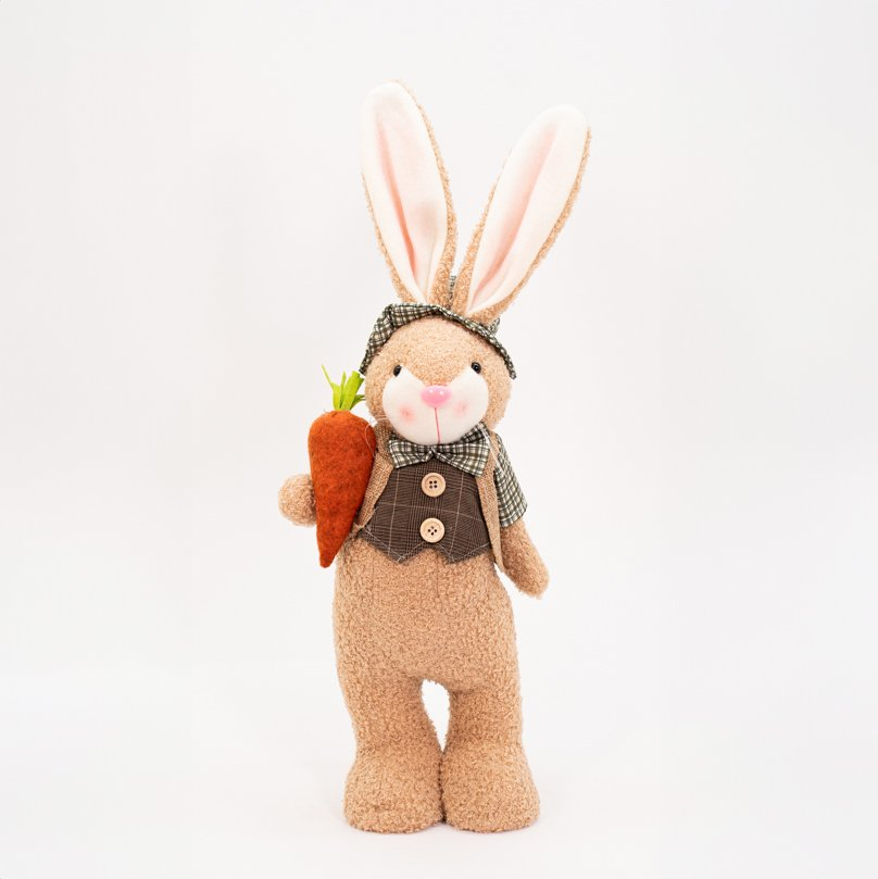 Coelho de Páscoa Decoração Coelhinho Marrom com Cenoura 40cm Coelho de Páscoa Decoração Coelhinho Marrom com Cenoura 40cm