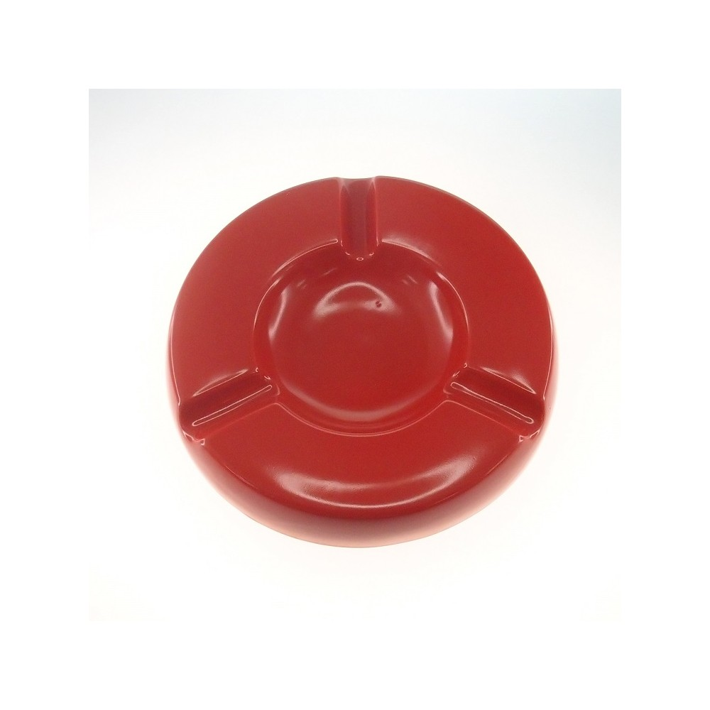 Cinzeiro Fumante Charuto Cigarro Vermelho Descarte de Cinzas Cinzeiro Fumante Charuto Cigarro Vermelho Descarte de Cinzas