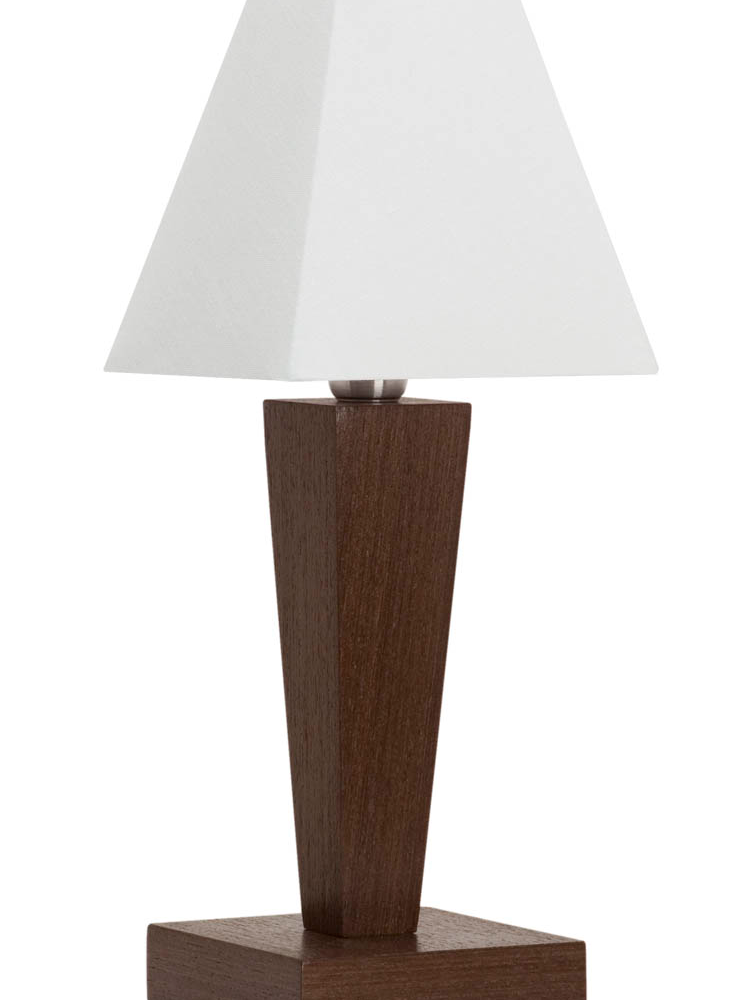 Abajur de Mesa 29 Wengue C/ Cúpula 1 Lâmp. Bivolt Abajur de Mesa 29 Wengue C/ Cúpula 1 Lâmp. Bivolt