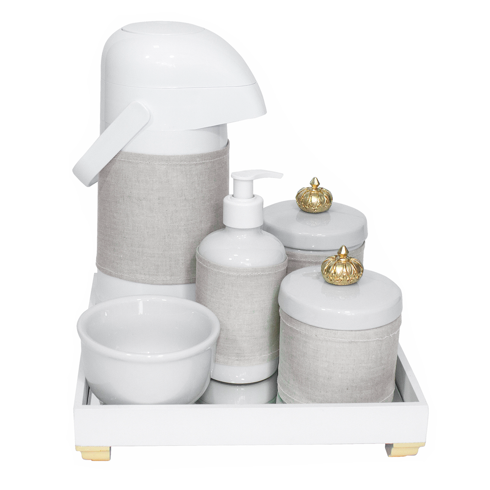 Kit Higiene Espelho Completo Porcelanas, Garrafa e Capa Coroa Dourado Quarto Bebê Unissex Kit Higiene Espelho Completo Porcelanas, Garrafa e Capa Coroa Dourado Quarto Bebê Unissex