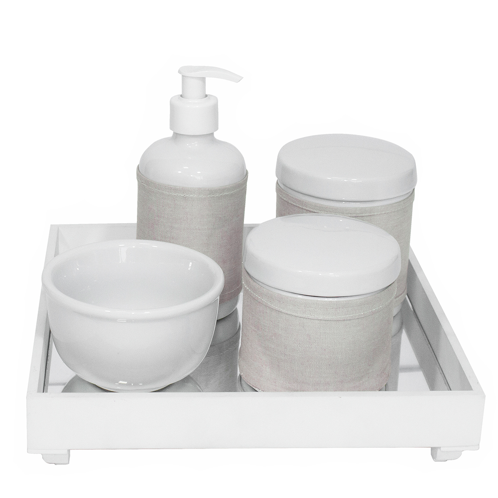 Kit Higiene Espelho Potes, Molhadeira, Porta Álcool-Gel e Capa Branco Quarto Bebê Unissex Kit Higiene Espelho Potes, Molhadeira, Porta Álcool-Gel e Capa Branco Quarto Bebê Unissex