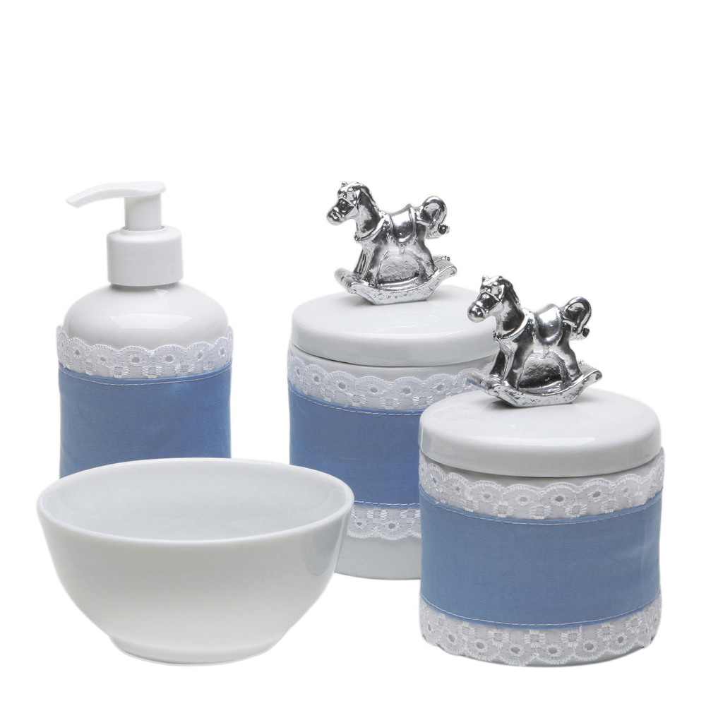 Potes, Molhadeira e Porta Álcool-Gel Com Capa Cavalinho Prata Quarto Bebê Unissex Potes, Molhadeira e Porta Álcool-Gel Com Capa Cavalinho Prata Quarto Bebê Unissex