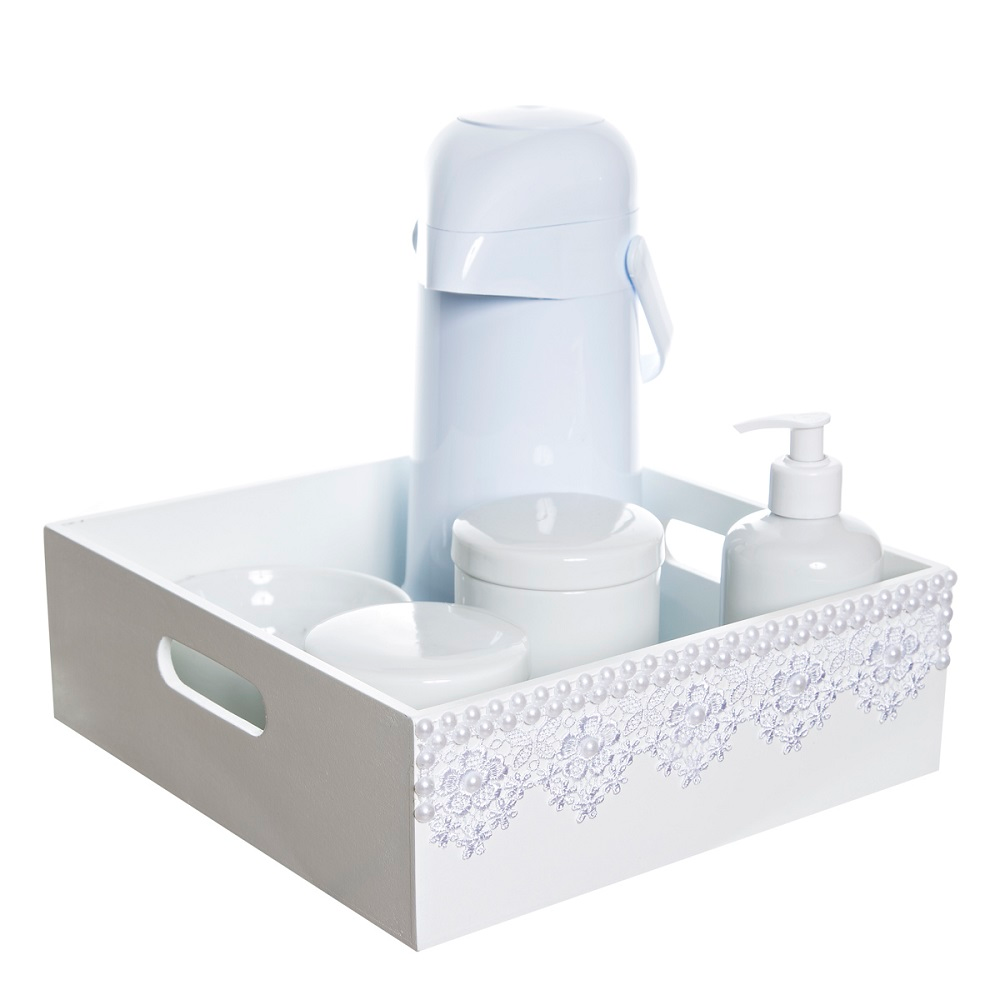 Kit Higiene Bandeja Lisa Renda Com 6 Peças Quarto Bebê Kit Higiene Bandeja Lisa Renda Com 6 Peças Quarto Bebê