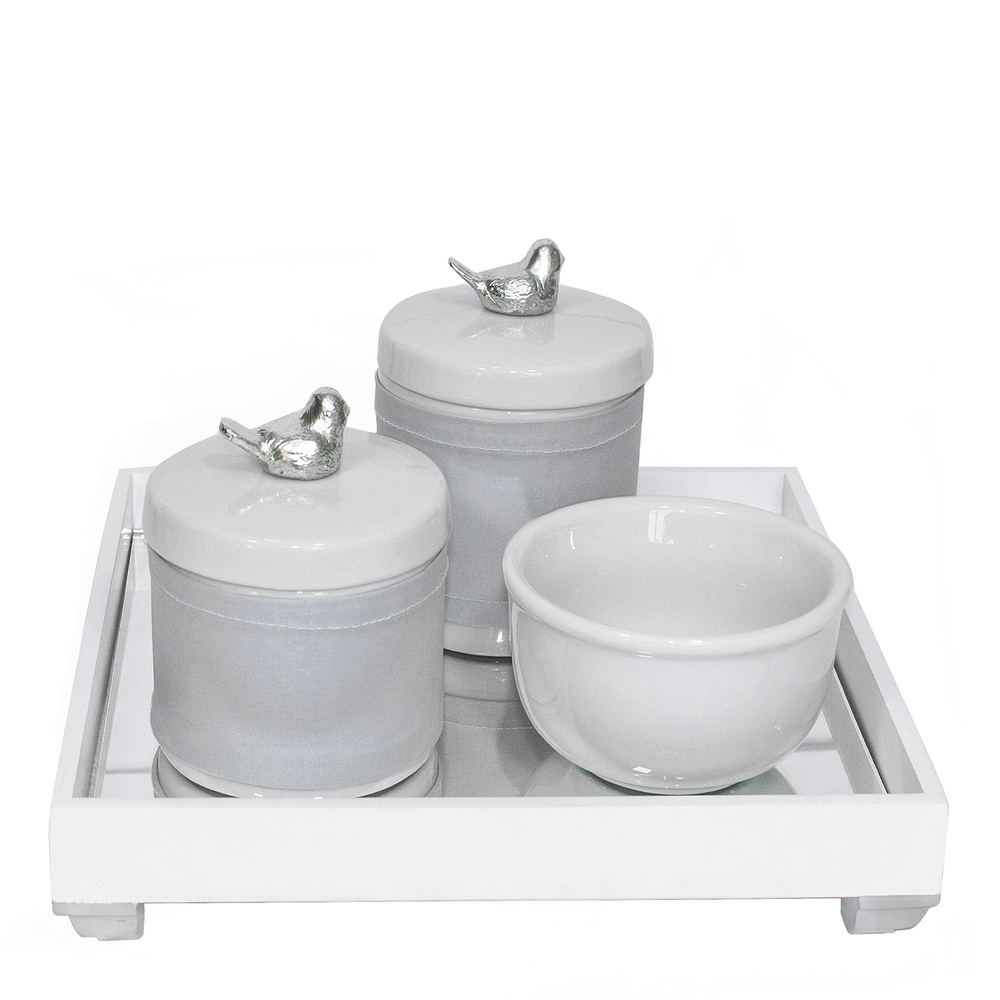 Kit Higiene Espelho Potes, Molhadeira e Capa Passarinho Prata Quarto Bebê Unissex Kit Higiene Espelho Potes, Molhadeira e Capa Passarinho Prata Quarto Bebê Unissex