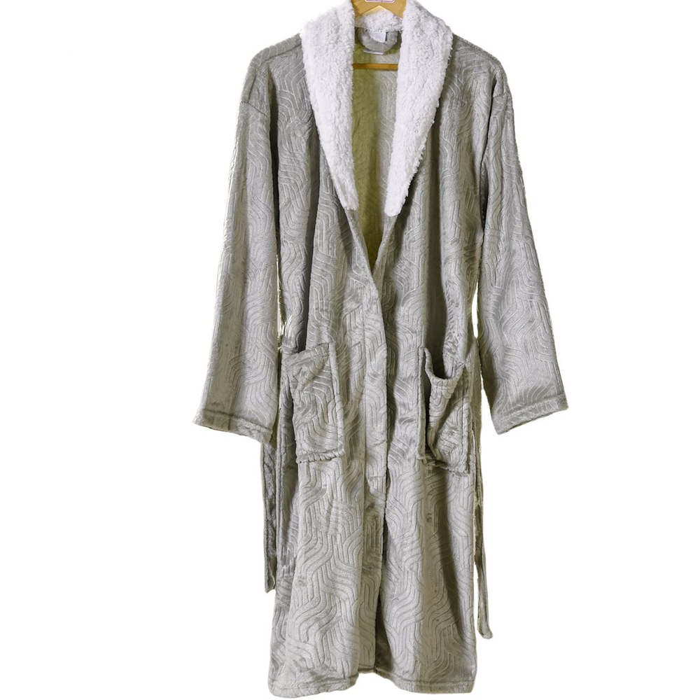 Roupão Sherpa Lã de Carneiro Toque Flannel Ultra Macio Roupão Sherpa Lã de Carneiro Toque Flannel Ultra Macio