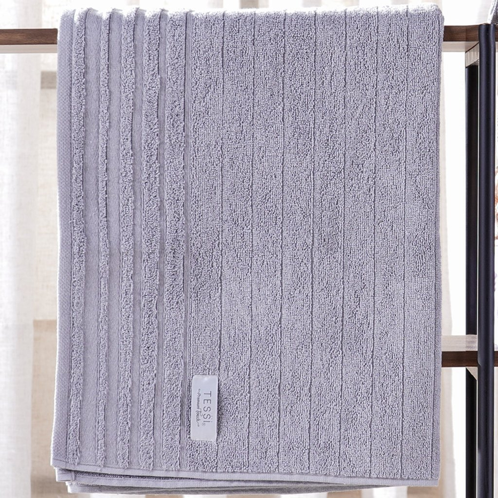 Toalha de Rosto Glamour 100% Algodão 450g/m² 50x80cm Zinco Toalha de Rosto Glamour 100% Algodão 450g/m² 50x80cm Zinco