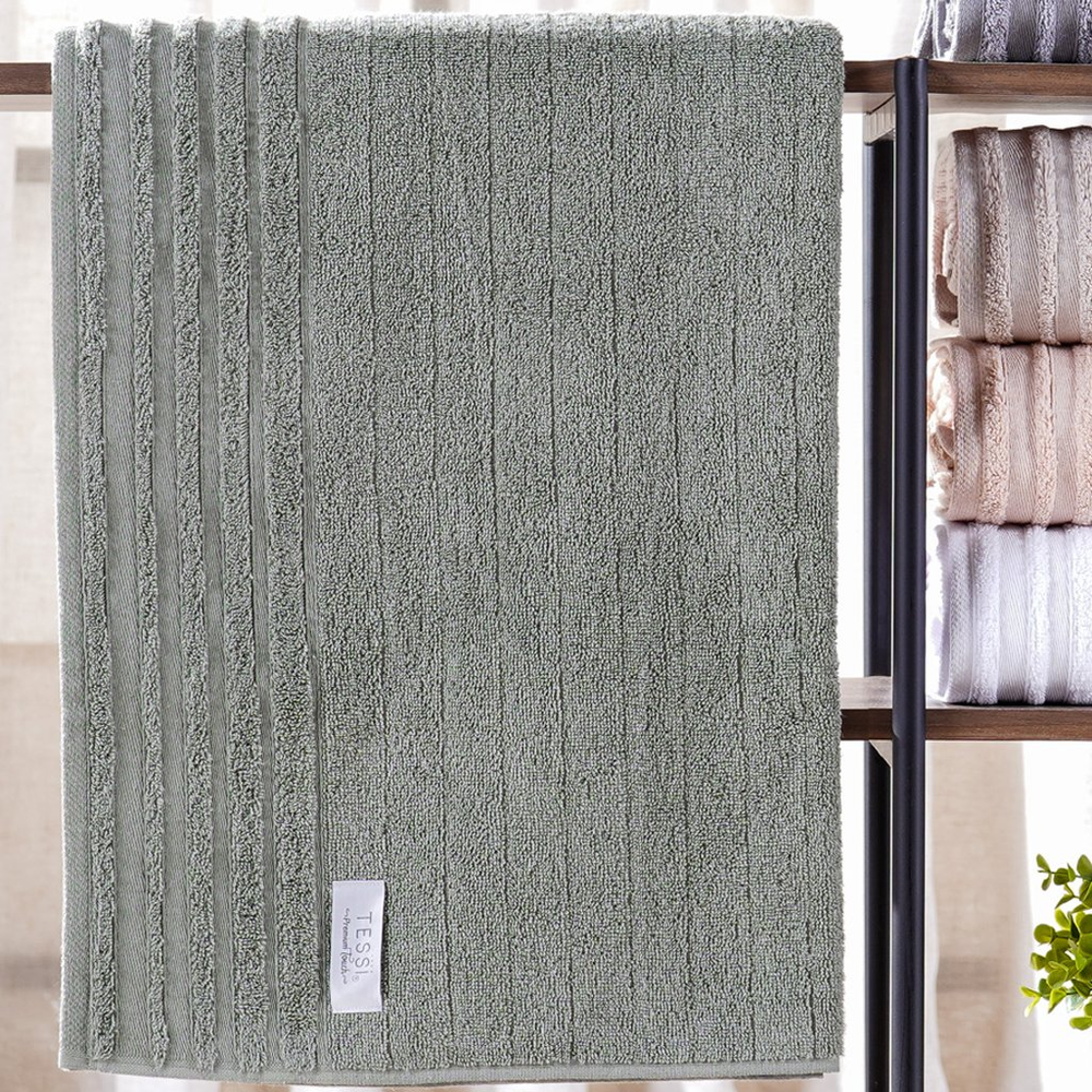 Toalha de Rosto Glamour 100% Algodão 450g/m² 50x80cm Suculenta Toalha de Rosto Glamour 100% Algodão 450g/m² 50x80cm Suculenta