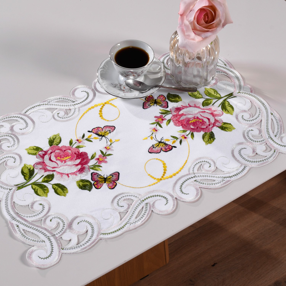 Americano Bordado Inglês 30x45 Tecido Acetinado Tessi Veneza Americano Bordado Inglês 30x45 Tecido Acetinado Tessi Veneza