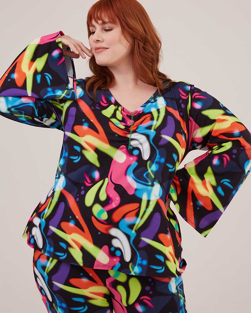 Blusa Manga Longa Estampa Cósmica Blusa Manga Longa Estampa Cósmica