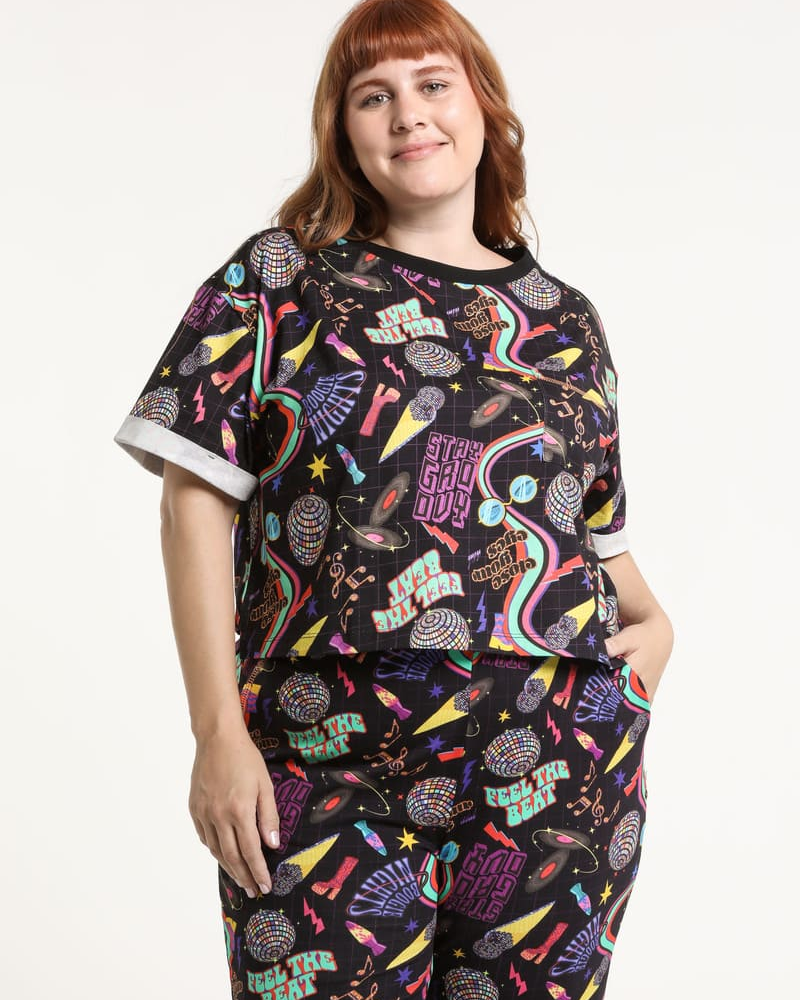 Camiseta Oversized Estampa Disco Camiseta Oversized Estampa Disco
