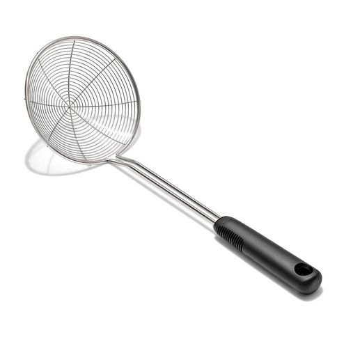 Escumadeira com Cabo em Aço Inox Antiderrapante 37,6cm OXO Escumadeira com Cabo em Aço Inox Antiderrapante 37,6cm OXO