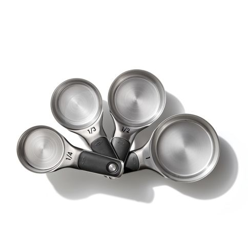 4 Xícaras Medidoras em Inox com Imã OXO 4 Xícaras Medidoras em Inox com Imã OXO