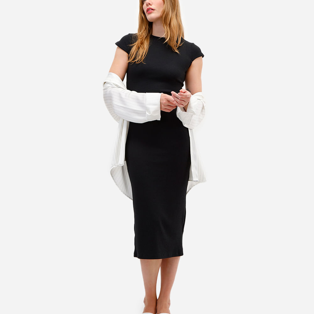 Vestido midi feminino manga curta canelado preto Vestido midi feminino manga curta canelado preto