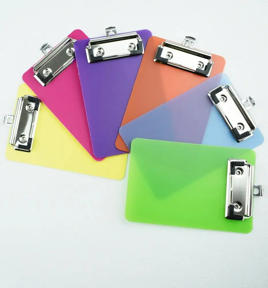 Portable Multi-Function Clipboard Organizer: Hangable Mini Plastic Note Holder for Home Office School Portable Multi-Function Clipboard Organizer: Hangable Mini Plastic Note Holder for Home Office School