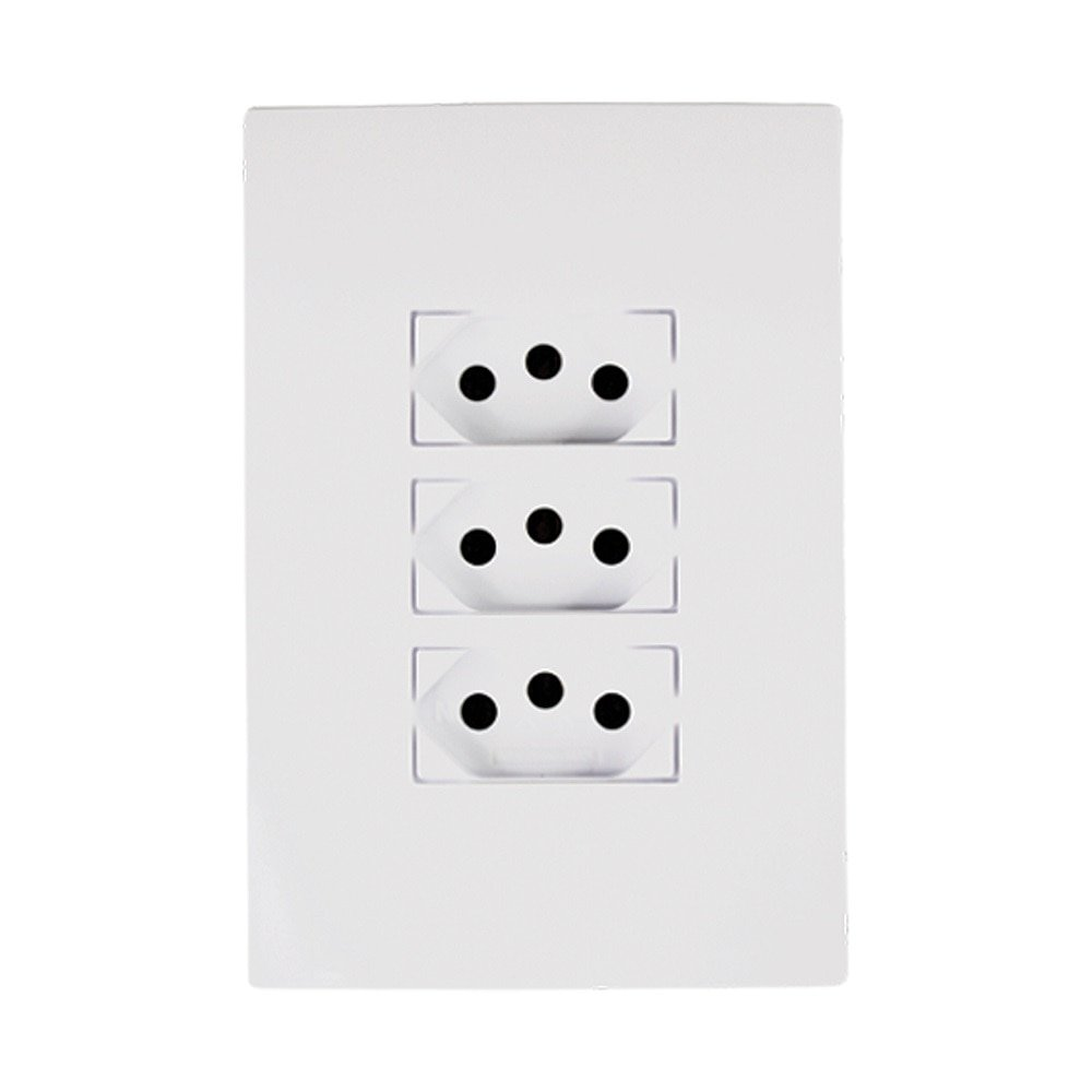 Tomada Ilumi I9 Monobloco Tripla 2P+T 20A 250V com Placa Tomada Ilumi I9 Monobloco Tripla 2P+T 20A 250V com Placa