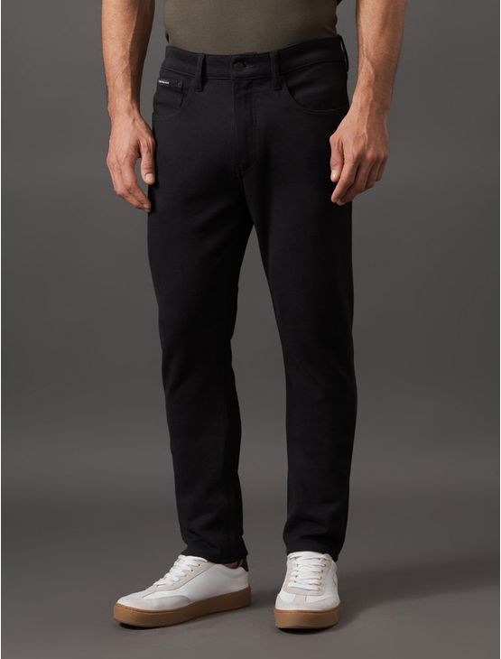 Calça Masculina Slim 5 Pockets Calvin Klein Jeans - Preto Calça Masculina Slim 5 Pockets Calvin Klein Jeans Preto 48