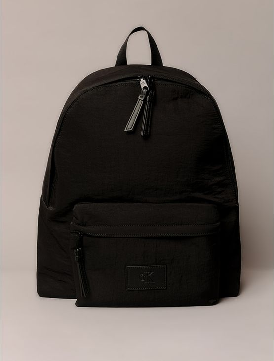 Mochila Masculina Nylon Calvin Klein Jeans - Preto Mochila Masculina Nylon Calvin Klein Jeans Preto u