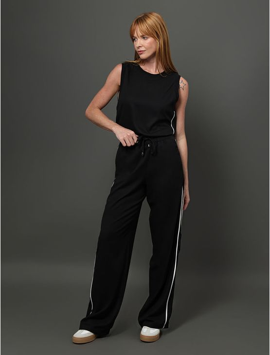 Calça Feminina Friso Contrastante Calvin Klein Jeans - Preto Calça Feminina Friso Contrastante Calvin Klein Jeans Preto 44