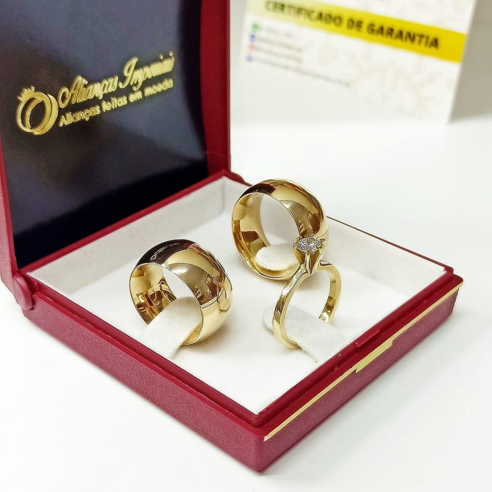 Par de Alianças 10mm Abauladas + Anel Princesa Par de Alianças 10mm Abauladas + Anel Princesa
