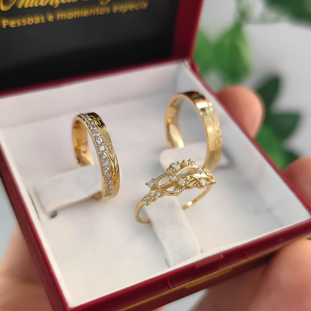 Par de Alianças Mod. Mimo 4mm 12 pedras + Anel Garden Par de Alianças Mod. Mimo 4mm 12 pedras + Anel Garden