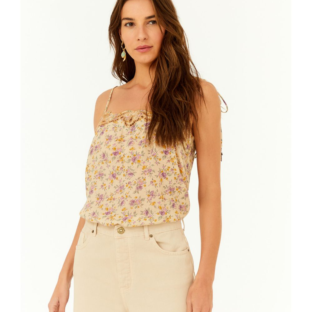 Blusa Pala Bordada Estampa Zart Blusa Pala Bordada Estampa Zart