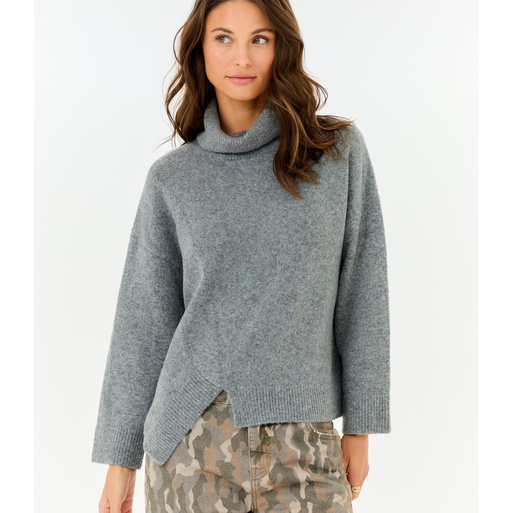 Pull Tricot Gola Alta Barra Assimetri Pull Tricot Gola Alta Barra Assimetri