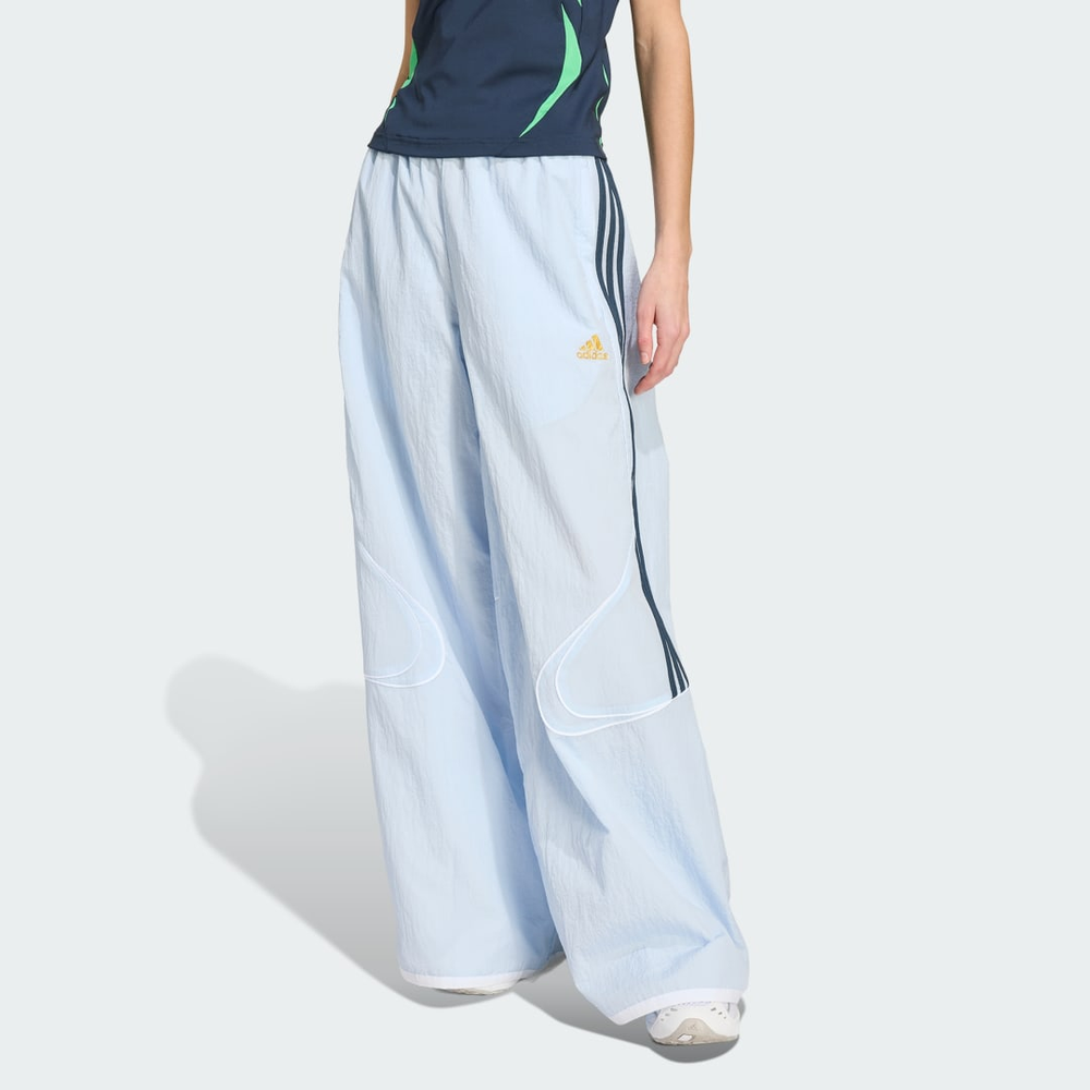 Calça Esportiva Teamgeist 2.0 Mulher adidas