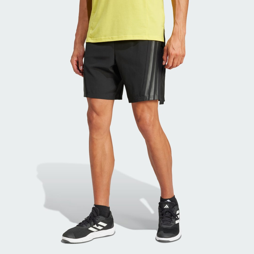 Shorts com Três Listras Projetados Para Treinar Homem adidas