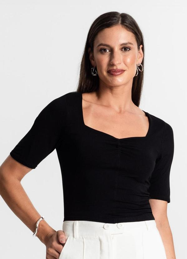 Blusa Feminina Manga Curta - Preto Blusa Feminina Manga Curta - Preto