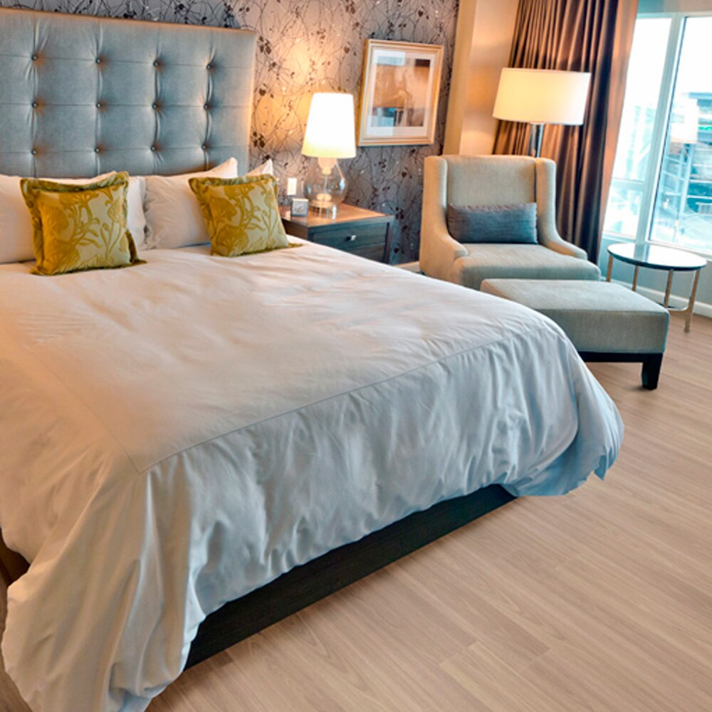 Piso Vinílico LVT Colado Tarkett Ambienta Series Cedro, 123 x 20,8 cm Piso Vinílico LVT Colado Tarkett Ambienta Series Cedro, 123 x 20,8 cm