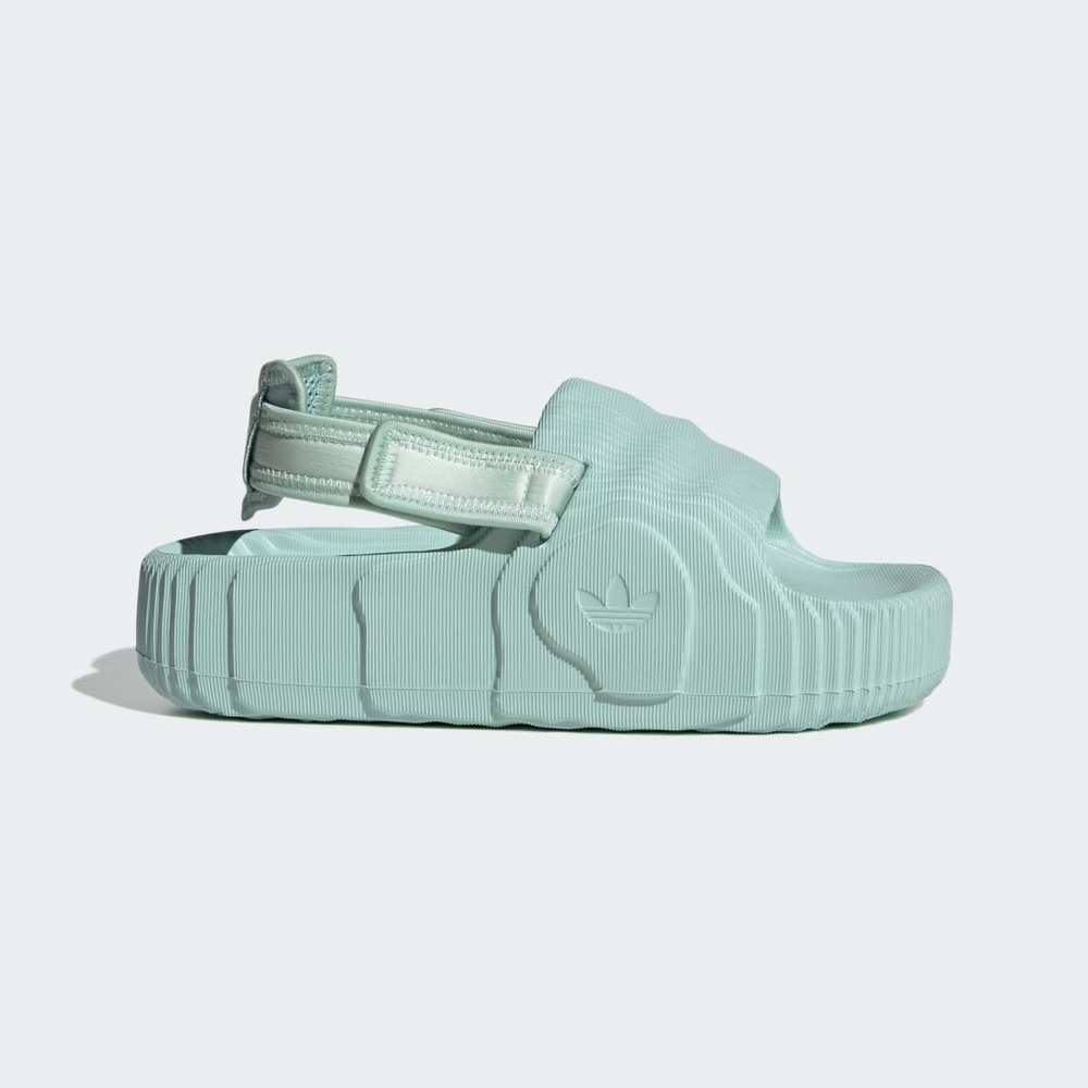 Chinelo Adilette 22 XLG Mulher adidas Chinelo Adilette 22 XLG Mulher adidas