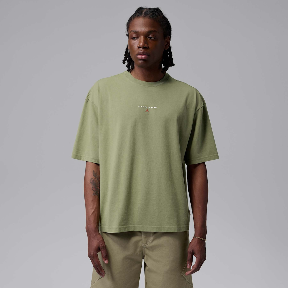 Camiseta Jordan Flight Essentials 96 Oversized Pocket Masculina Camiseta Jordan Flight Essentials 96 Oversized Pocket Masculina