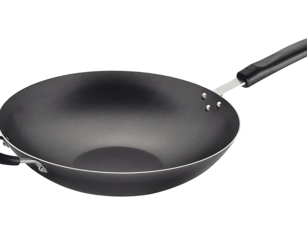 Wok Tramontina Loreto 36cm Antiaderente Com Cabo Grafite Wok Tramontina Loreto 36cm Antiaderente Com Cabo Grafite