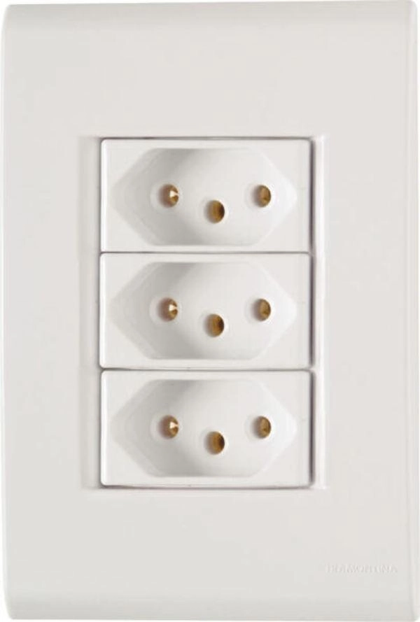 Conjunto 4x2 3 Tomadas 2P+T 10 A 250 V Tramontina Liz Branco