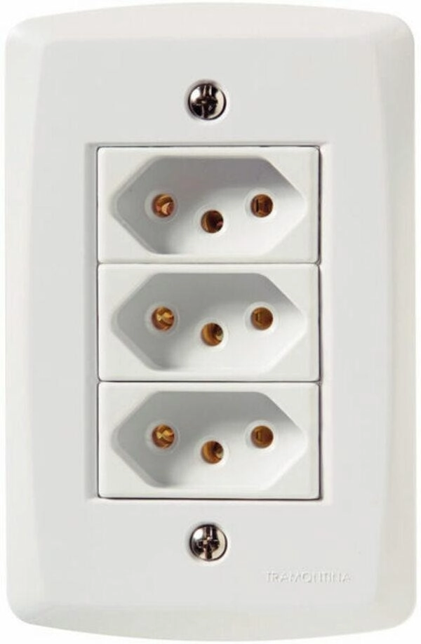 Conjunto 4x2 3 Tomadas 2P+T 10 A 250 V Tramontina Lux2 Branco