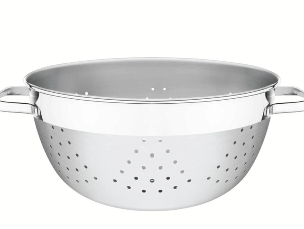 Escorredor De Massa Tramontina Service 20cm Em Aço Inox Escorredor De Massa Tramontina Service 20cm Em Aço Inox