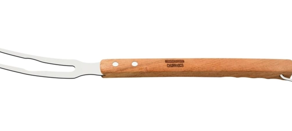 Garfo Trinchante Tramontina Churrasco 49,5cm Lâmina Inox E Cabo De Madeira Garfo Trinchante Tramontina Churrasco 49,5cm Lâmina Inox E Cabo De Madeira