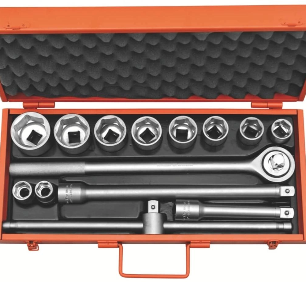 Maleta Com Soquetes E Acessórios 3/4" 14 Peças Tramontina PRO Maleta Com Soquetes E Acessórios 3/4" 14 Peças Tramontina PRO