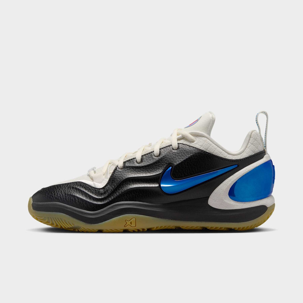 Nike A'Two