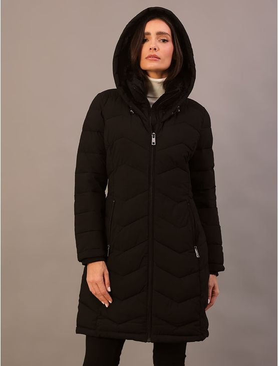 Jaqueta Feminina Alongada Matelassê Calvin Klein Jeans - Preto Jaqueta Feminina Alongada Matelassê Calvin Klein Jeans Preto Gg Jaqueta Feminina Alongada Matelassê Calvin Klein Jeans - Preto Jaqueta Feminina Alongada Matelassê Calvin Klein Jeans Preto Gg