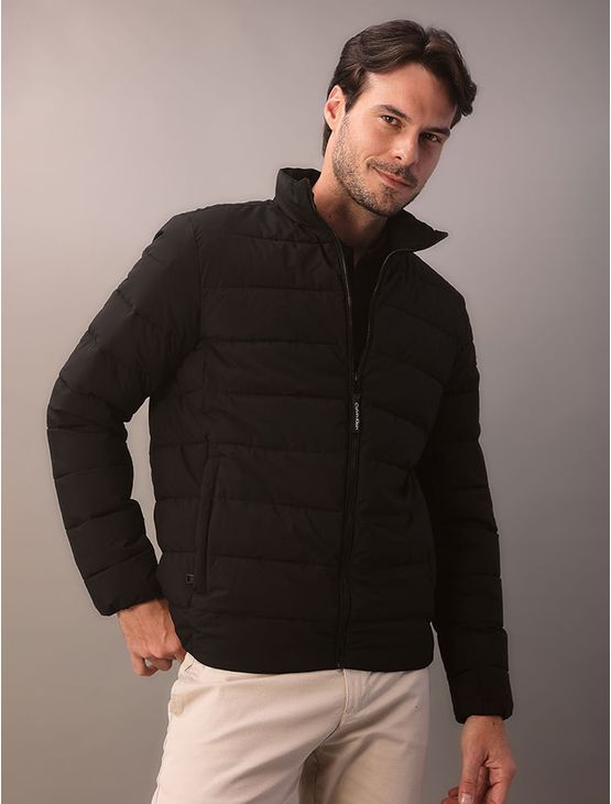 Jaqueta Matelasse Calvin Klein Com Zíper Sorona - Preto Jaqueta Matelasse Calvin Klein Com Zíper Sorona Preto Gg Jaqueta Matelasse Calvin Klein Com Zíper Sorona - Preto Jaqueta Matelasse Calvin Klein Com Zíper Sorona Preto Gg