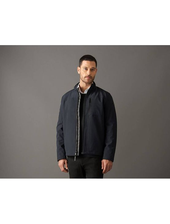Jaqueta Masculina Soft Shell Calvin Klein - Marinho Jaqueta Masculina Soft Shell Calvin Klein Marinho Gg Jaqueta Masculina Soft Shell Calvin Klein - Marinho Jaqueta Masculina Soft Shell Calvin Klein Marinho Gg