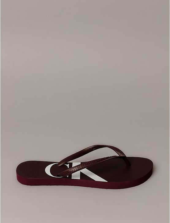 Chinelo Calvin Klein Jeans Feminino Logo Corrido Ck - Bordo Chinelo Calvin Klein Jeans Feminino Logo Corrido Ck Bordo 35/36